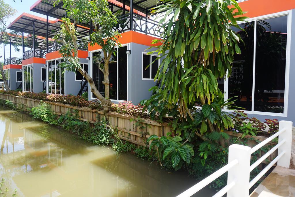 Meephawa Resort Amphawa Esterno foto