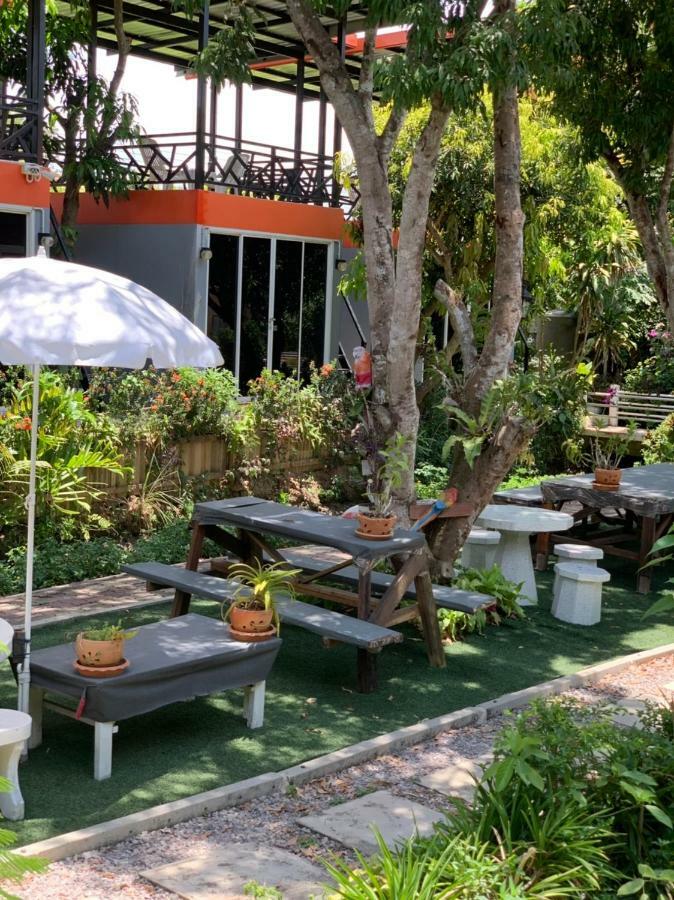 Meephawa Resort Amphawa Esterno foto
