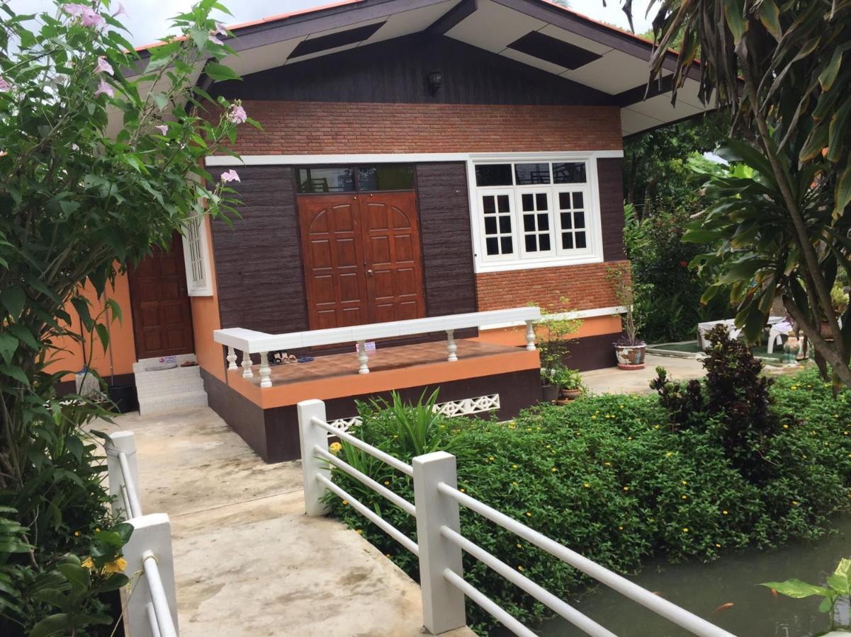 Meephawa Resort Amphawa Esterno foto