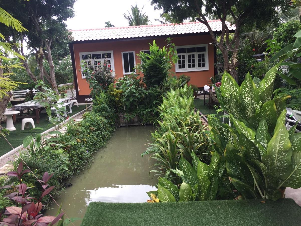 Meephawa Resort Amphawa Esterno foto
